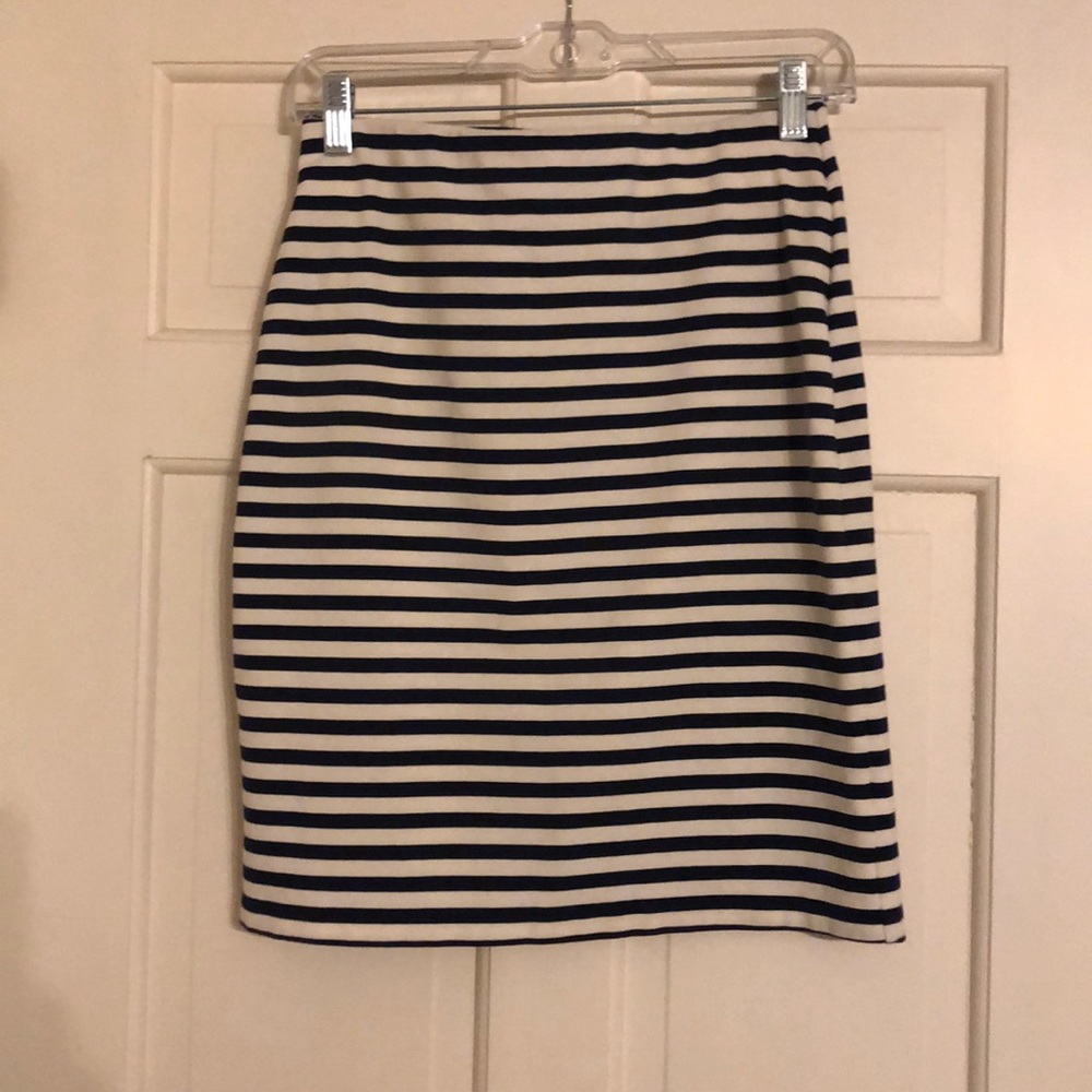 Striped pencil skirt